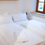 Wassergasse 11 * レーゲンスブルク